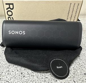 SONOS Roam Smart Speaker in Shadow Black